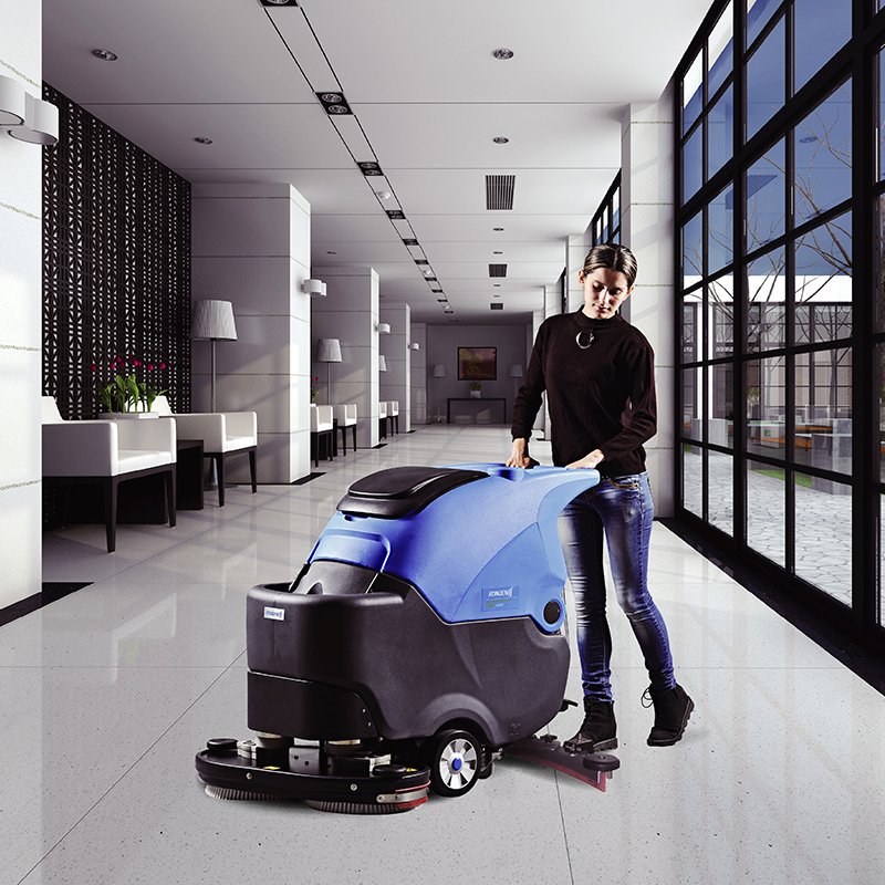 保潔公司都擇全自動(dòng)洗地機(jī)