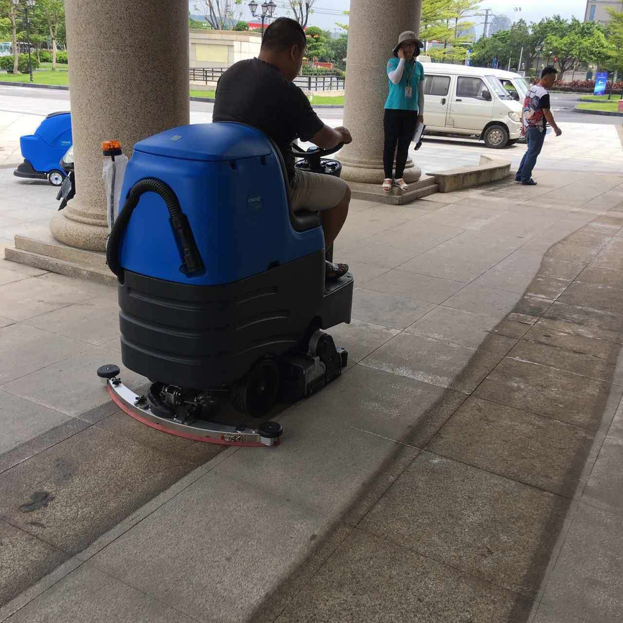 工廠洗地機的洗地效果怎么樣？