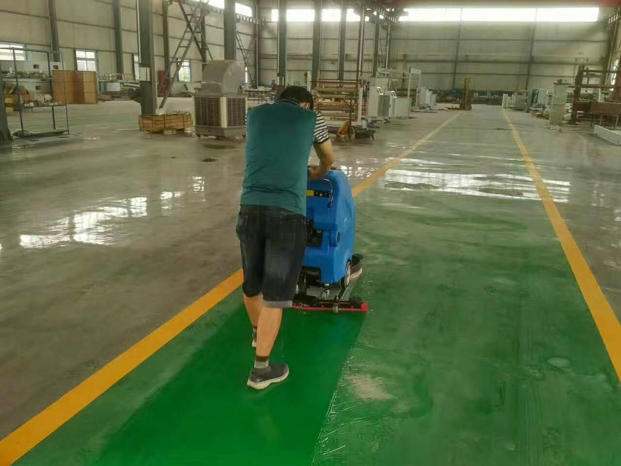 清潔機械代替人工，洗地機與社會發(fā)展同步