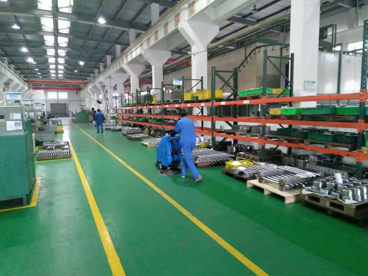 手推式洗地機工作原理