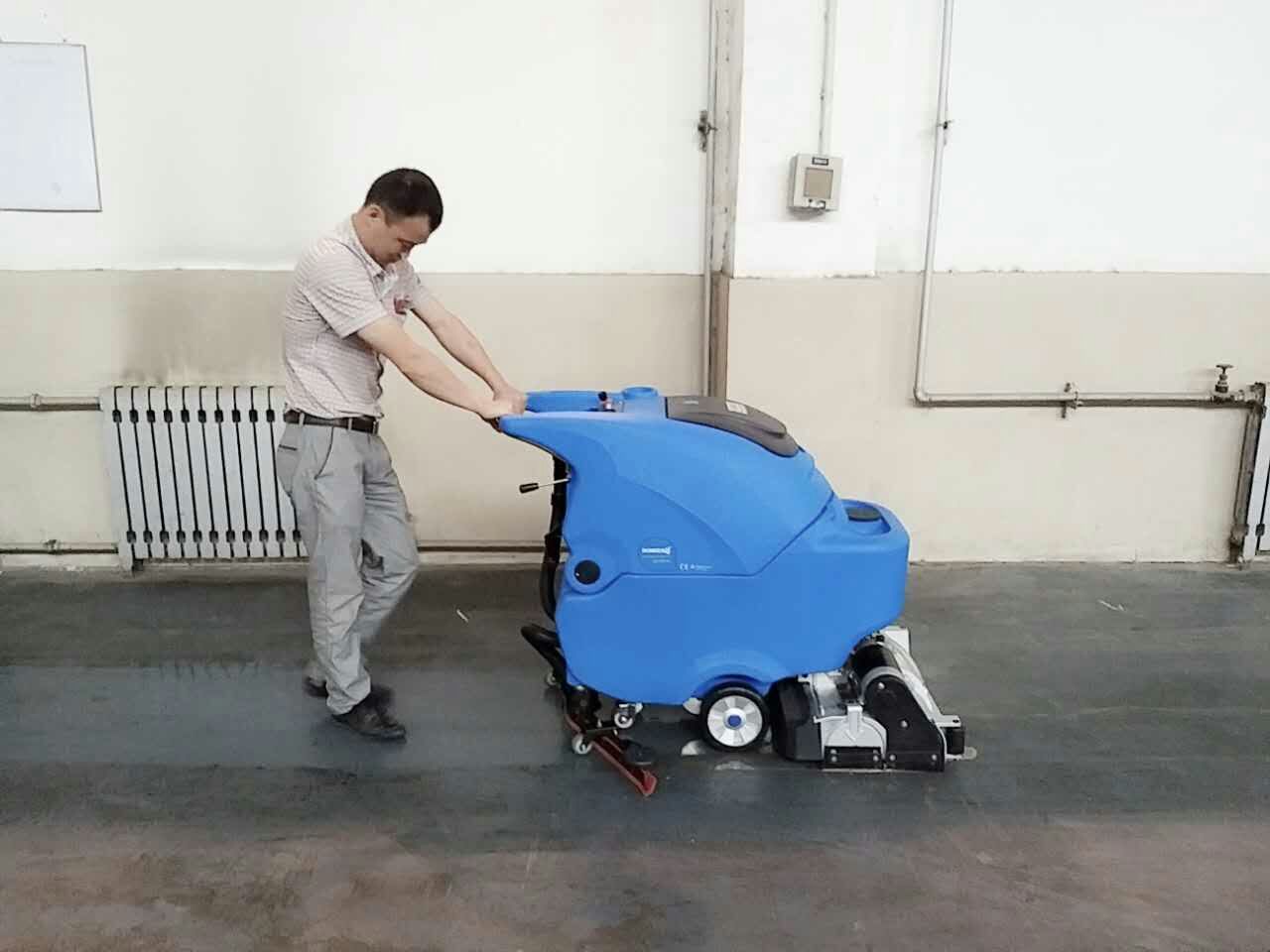 容恩分享：洗地機的使用給工廠帶來了哪些好處？